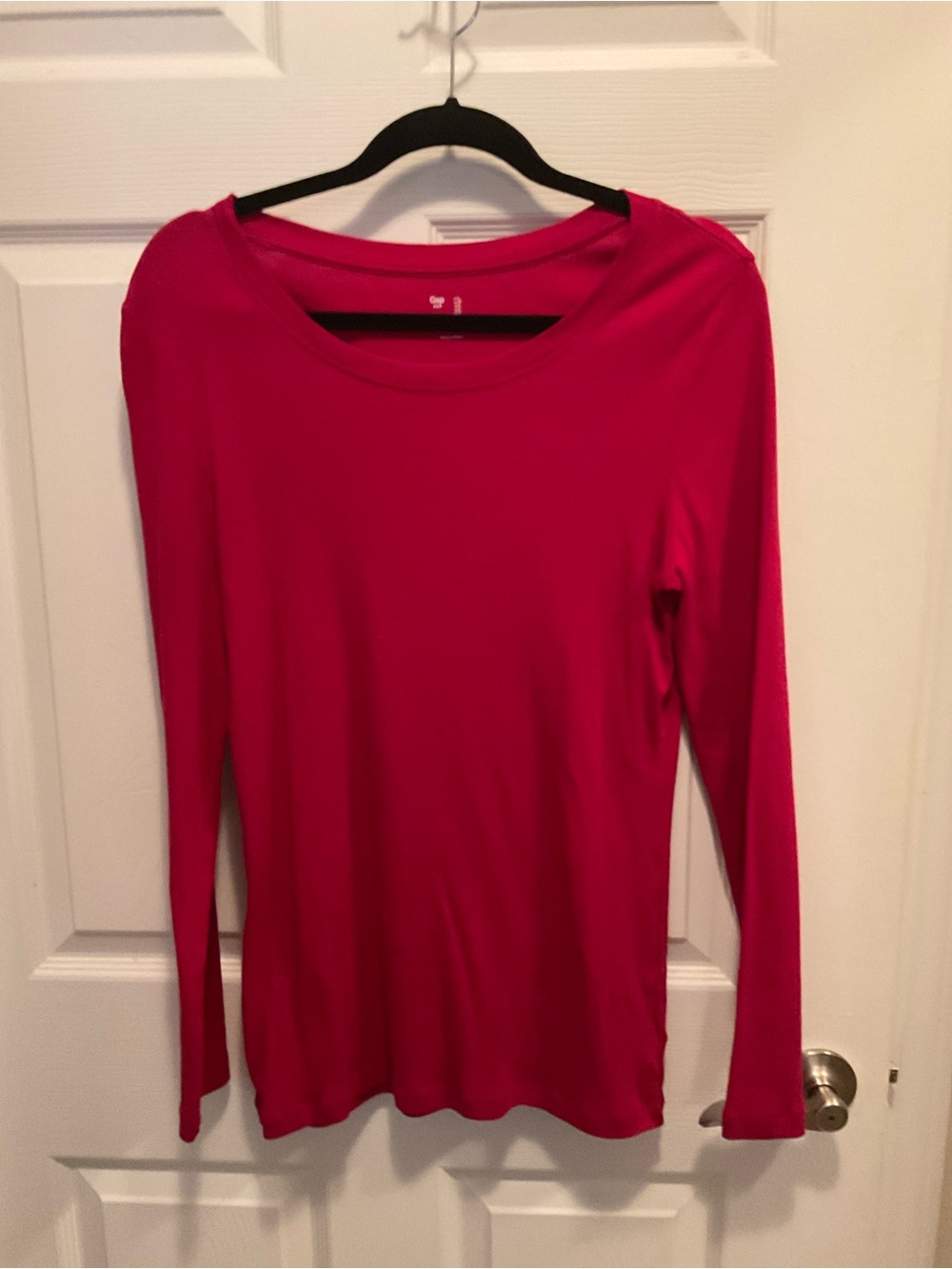 NWOT LARGE GAP Women’s Long-Sleeve Crewneck Top - Hot Pink